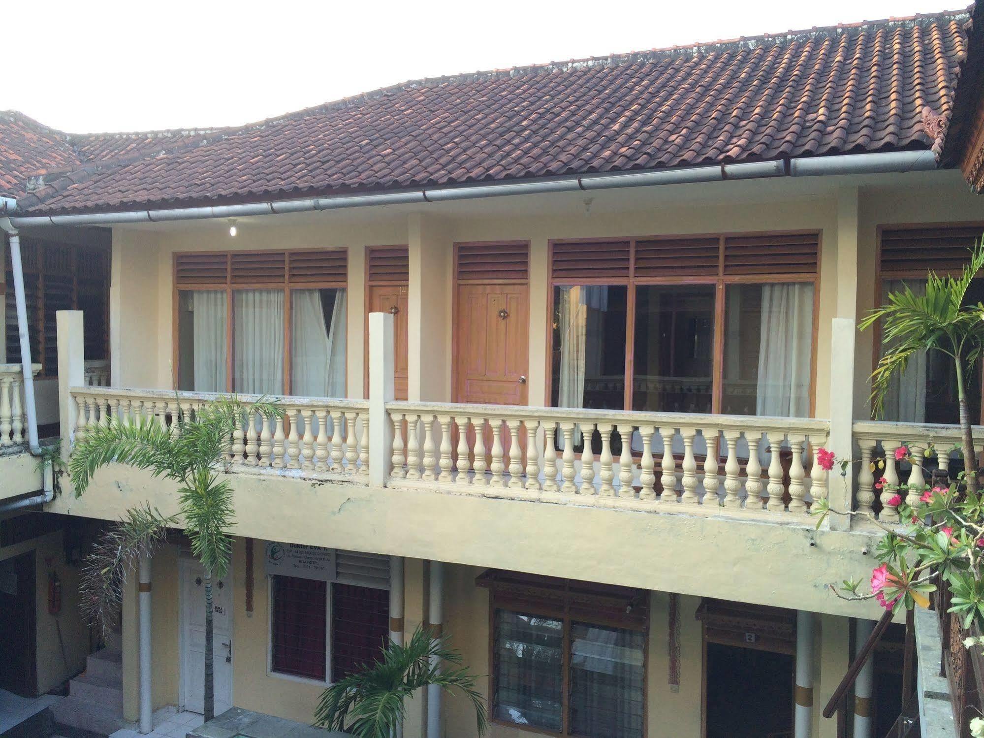 Rita Za Hotel Kuta Lombok Esterno foto